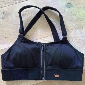 Best nursing bra in the world! CrossFit/running/lifting etc adjustable straps